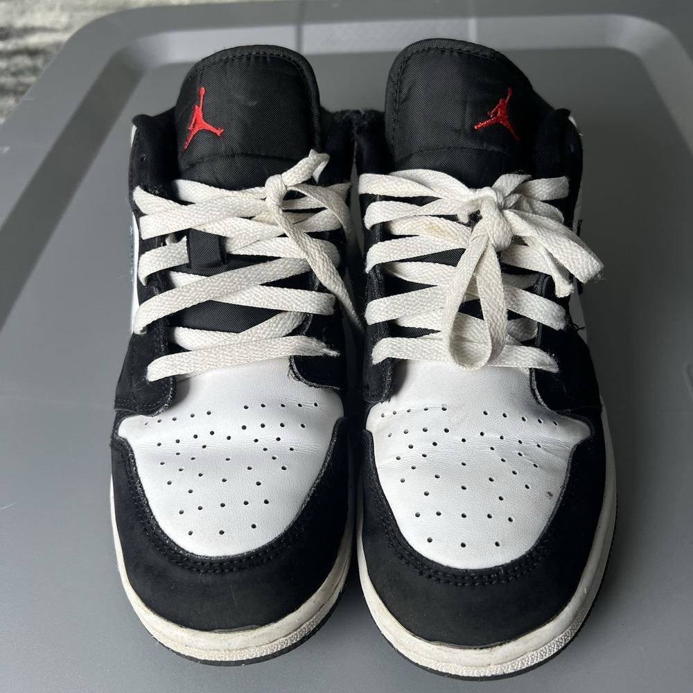 Nike Air Jordan 1 Low Panda Toe HF3188-106 GS Size 7Y - Picture 2 of 8